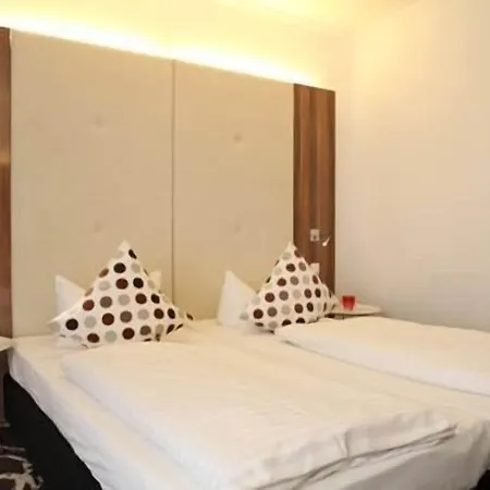 Ambassador 3* Frankfurt am Main