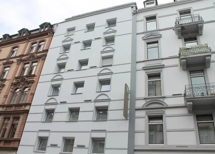 Ambassador 美因河畔法兰克福