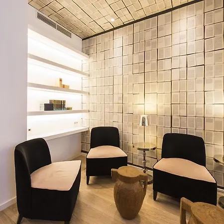 Szálloda Ambassador 3*