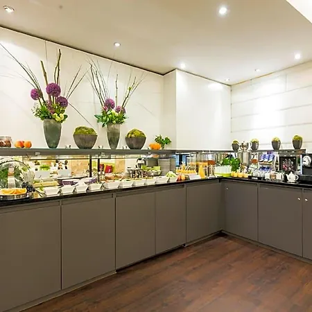 Hotel Ambassador 3*