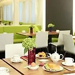 Hotel Ambassador 3*